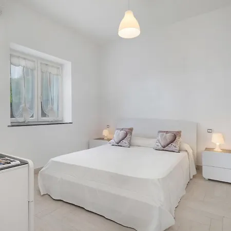 Amore Rentals - Casa Alyssa Holiday home Sant'Agata sui due Golfi